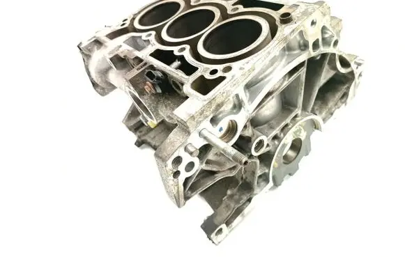 Dacia Sandero Engine block H4B408