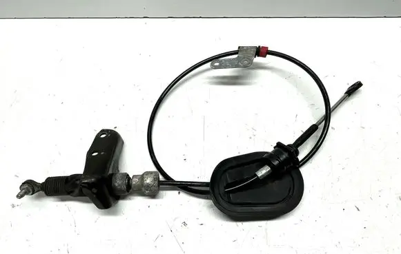 Nissan Qashqai Gear shift cable linkage 03070