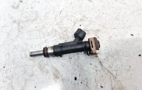 Audi A6 S6 C6 4F Fuel injector 0280158053