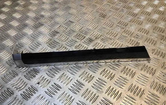 Porsche Cayenne (92A) Front door trim (molding) 7P5867420