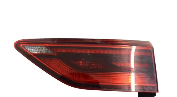 Tailgate rear/tail lights