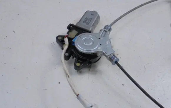 Suzuki Liana Rear door window regulator with motor 83460-76F10