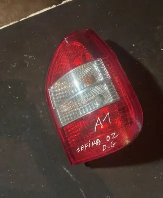 Opel Zafira A Rear/tail lights GM5249172 5249172