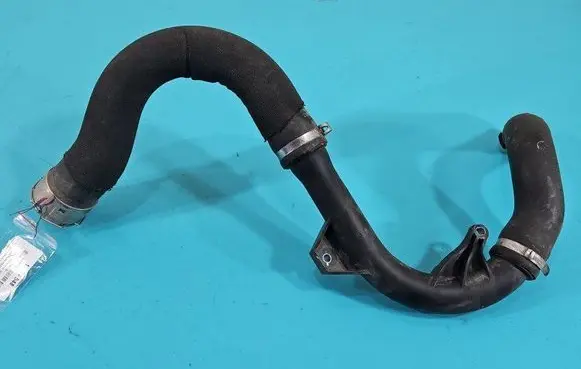 Intercooler hose/pipe