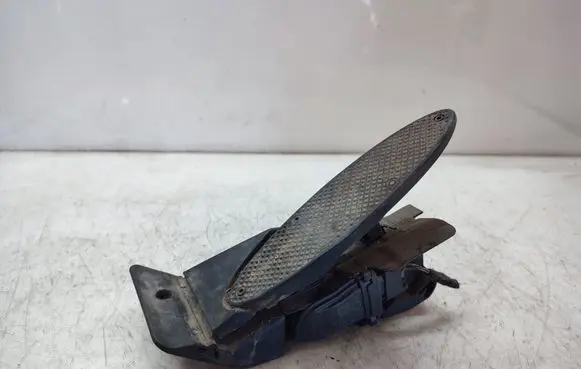 Mini Cooper Countryman R60 Accelerator throttle pedal 6853177