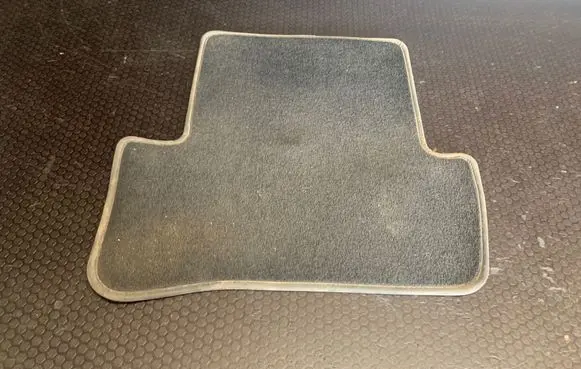 Mercedes-Benz C W204 Rear floor mat A2046803148