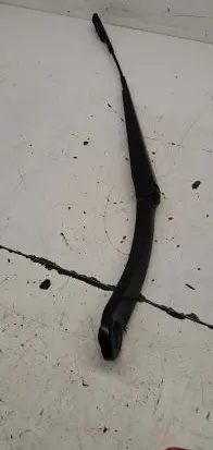 Mercedes-Benz CLA C117 X117 W117 Front wiper blade arm A1768200044 363