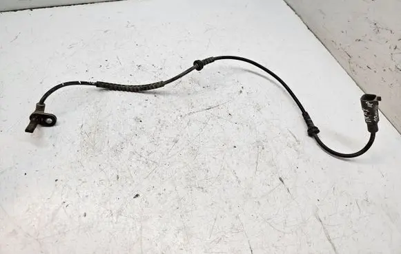 Chevrolet Trax ABS brake wheel speed sensor 95490814