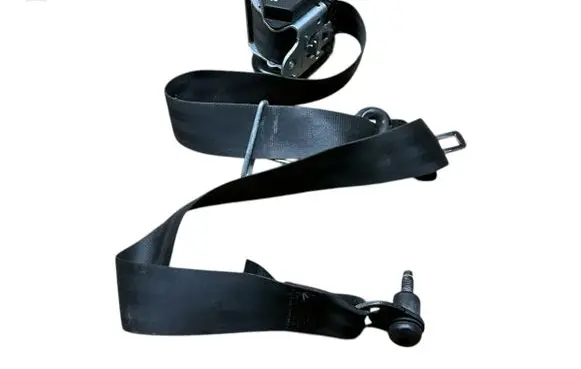 Ford Focus Front seatbelt BM5161294ACW 617232000 617231800