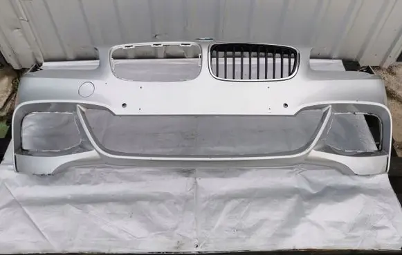 BMW 2 F45 Front bumper 7379613SAJMONGRILL