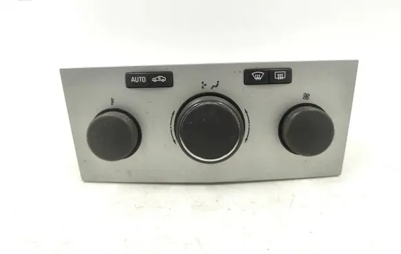 Opel Zafira B Climate control unit 13231054 901513100000
