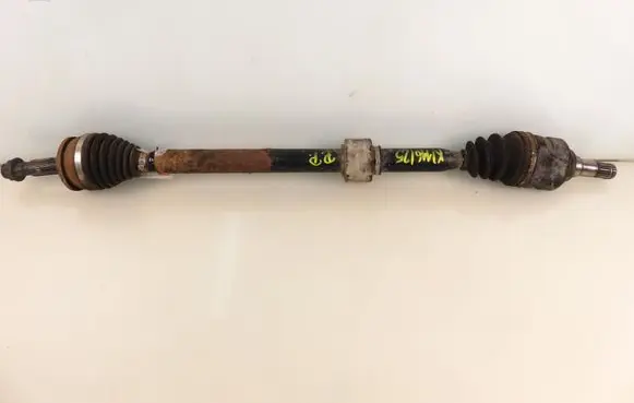 Toyota Auris 150 Front driveshaft 