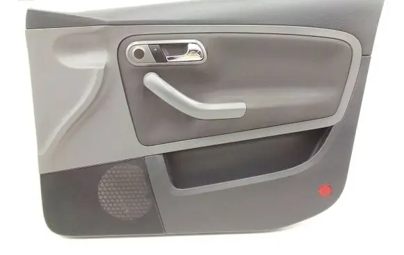Seat Ibiza III (6L) Front door card panel trim 6L4867012