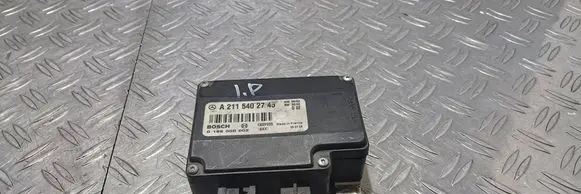 Mercedes-Benz E W211 Battery control module A2115402745 0199000002 1302F2D5