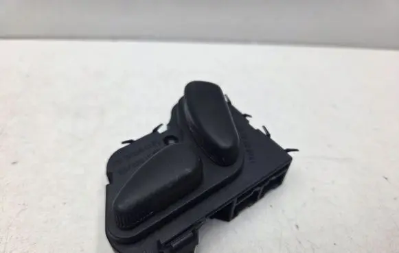 Mercedes-Benz E W211 Seat control switch A2108213851 2108213851