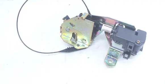 Volkswagen Touareg I Tailgate window lock/catch/latch 7L0827506D