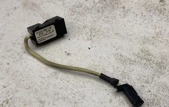 Audi A4 S4 B7 8E 8H Microphone (bluetooth/phone) 8L1862373A