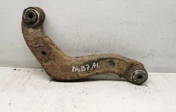 Audi A4 S4 B7 8E 8H Rear suspension control arm 