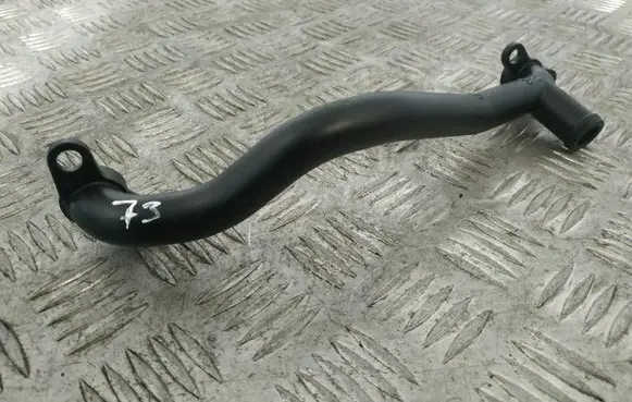 Porsche Panamera (970) Engine coolant pipe/hose 06E121083