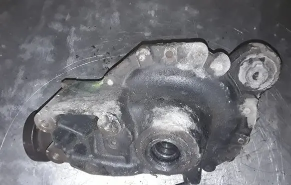 Land Rover Discovery 3 - LR3 Front differential NOCODE NERAKODO
