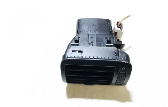 Volkswagen PASSAT B5 Dash center air vent grill 3b0819703a