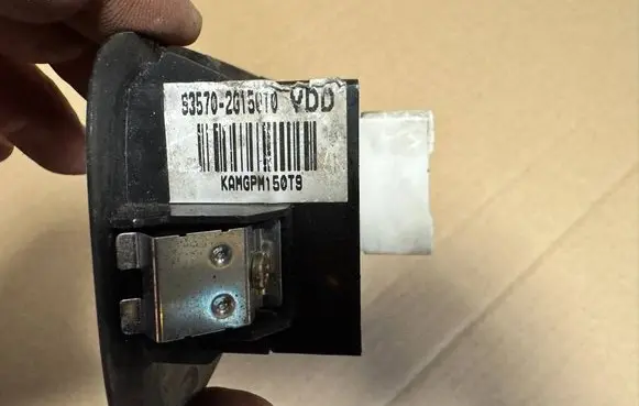 KIA Magentis Quarter vent window switch 935702G150T0 KAMGPM150T9 KAMGPM150T5