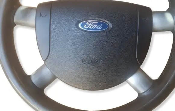Ford Mondeo Mk III Steering wheel 6S713599BA 1387132