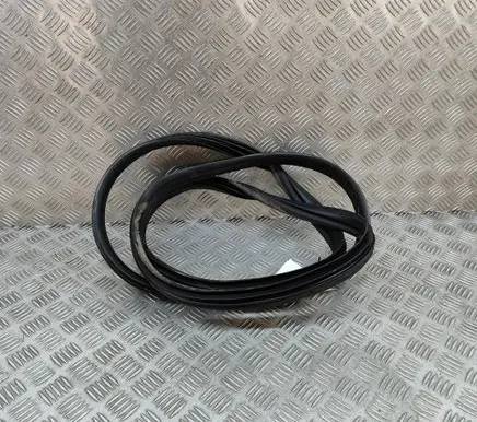 KIA Sportage Rubber seal rear door 83110R2000