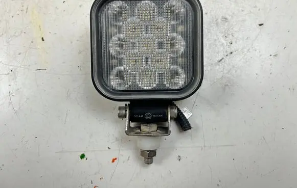 Toyota Hilux (AN120, AN130) Reverse light 