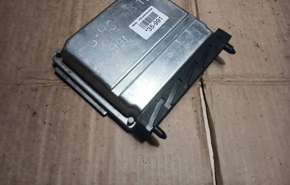 Volvo S80 Engine control unit/module 0281001776 28SA4018