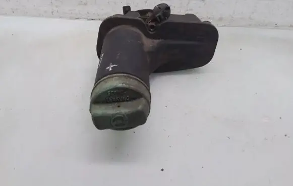 Volkswagen II LT Power steering fluid tank/reservoir