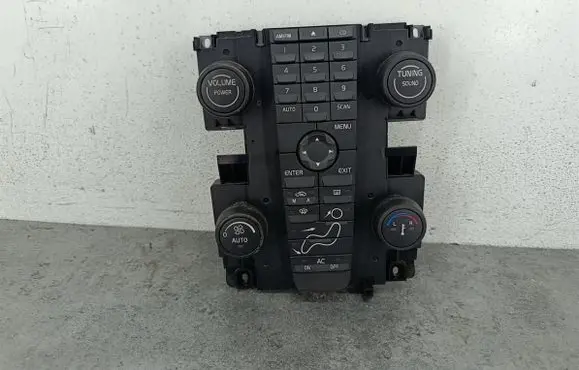 Volvo V50 Climate control/heater control trim 8697155