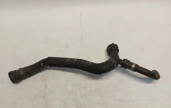 Engine coolant pipe/hose