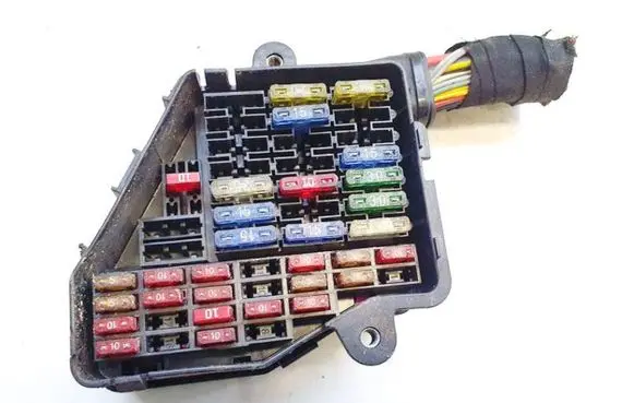 Audi A4 S4 B5 8D Fuse box set