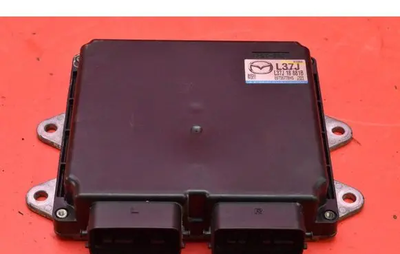 Mazda CX-7 Engine control unit/module ECU L37J18881B