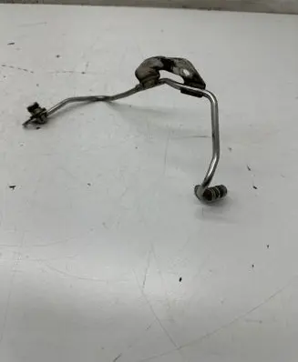 Porsche Macan (95B) Turbo turbocharger oiling pipe/hose 94610708631