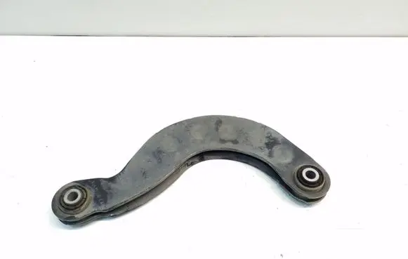 Rear control arm