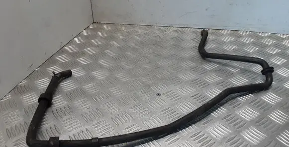 Volkswagen Touareg I Engine coolant pipe/hose