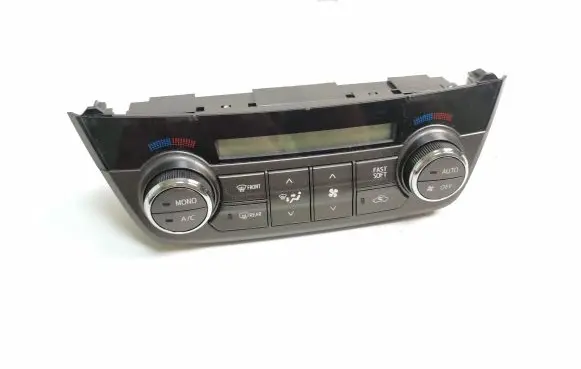 Toyota RAV 4 (XA40) Climate control unit 5590042400