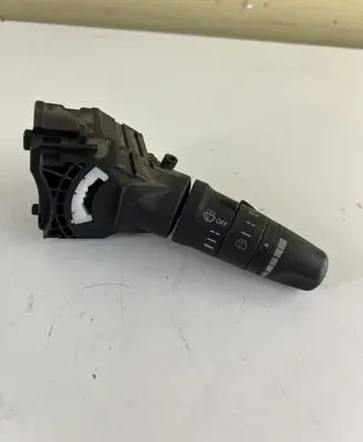 Nissan X-Trail T30 Wiper switch 252608H705