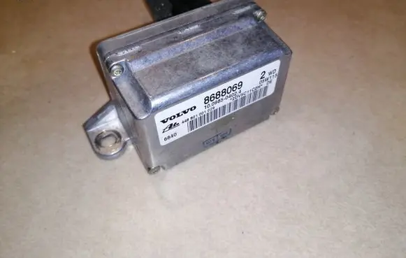 Volvo V70 ESP acceleration yaw rate sensor 8688068