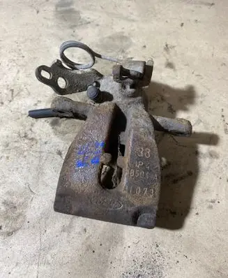 Ford Mondeo MK IV Rear brake caliper 8504A
