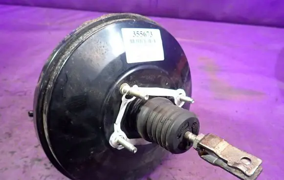 Subaru Outback Brake booster