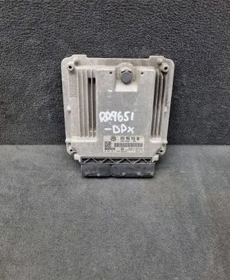 Volkswagen Touran I Engine control unit/module 03G906016BQ 0281011906