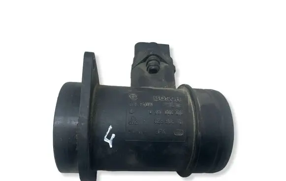 Volkswagen PASSAT B5 Mass air flow meter 0281002216 028906461