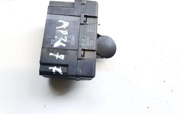Volvo S80 Other relay 9442947 200000