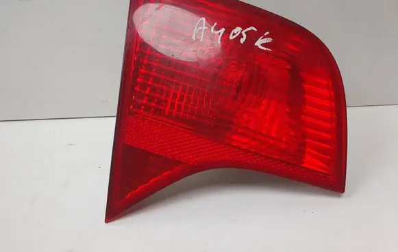 Audi A4 S4 B7 8E 8H Tailgate rear/tail lights 8E5945093A