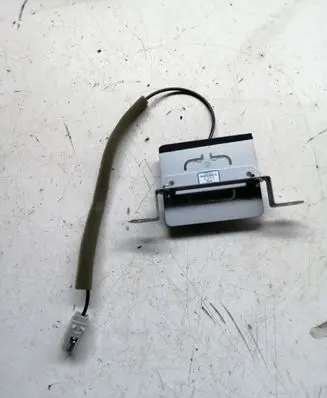 Toyota Avensis T250 Aerial GPS antenna 8686020070