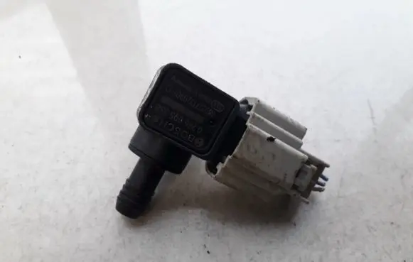 Suzuki Vitara (LY) Sensor 0265005338 180227t120901c