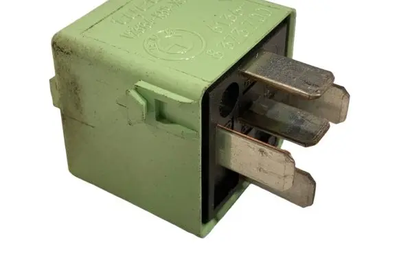 BMW 7 E65 E66 Other relay 8373700 61368373700